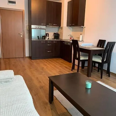 Apartman Elegant Two Bedroom - Location