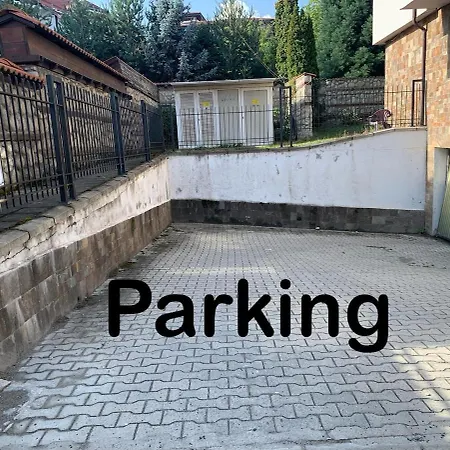 דירה Elegant Two Bedroom - Location