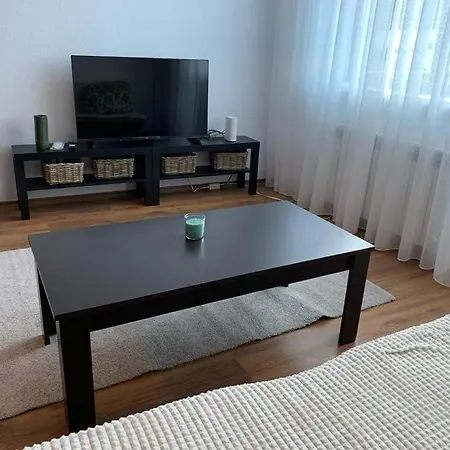 Elegant Two Bedroom - Location *